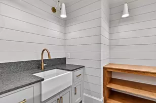 258 Pineland Rd NW, Atlanta, GA 30342 - Photo 68