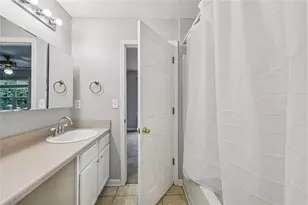 6812 Gallant Cir SE, Mableton, GA 30126 - Photo 14