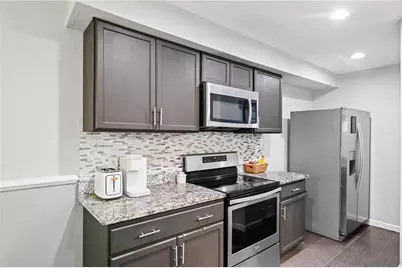 1351 Old Coach Road SW, Marietta, GA 30008 - Photo 8