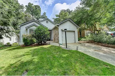 1133 Capital Club Circle NE, Brookhaven, GA 30319 - Photo 2