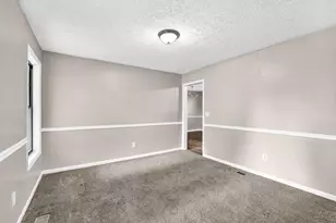 2055 Pinella Dr, Grayson, GA 30017 - Photo 12