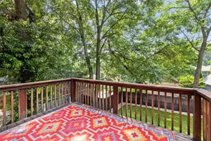 944 Herndon St NW, Atlanta, GA 30318 - Photo 18