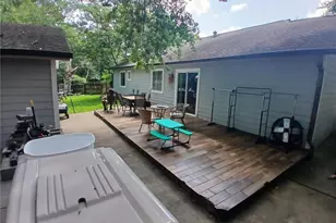 3356 Hollow Ct, Lawrenceville, GA 30044 - Photo 12