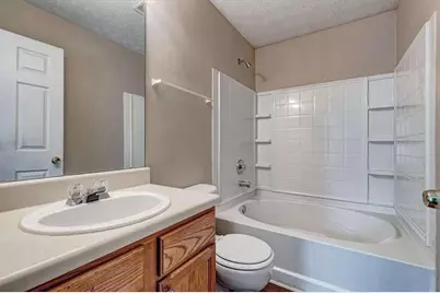 2289 Strathmoor Manor Drive, Lithonia, GA 30058 - Photo 6