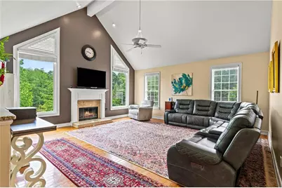 638 Glen Valley Way, Dacula, GA 30019 - Photo 4