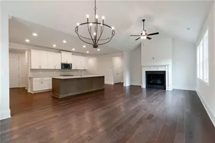 202 Willow St, Canton, GA 30114 - Photo 4