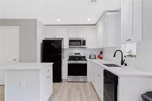 1735 Carter Cir, Atlanta, GA 30344 - Photo 8