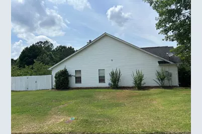 2256 Hansford Pass, Buford, GA 30519 - Photo 2