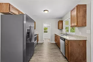 1179 Chatham Rd, Buford, GA 30518 - Photo 10