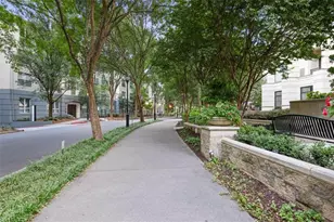 3445 Stratford Rd, Atlanta, GA 30326 - Photo 16