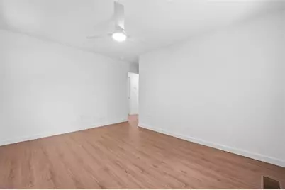 401 Cottonwood Drive, Woodstock, GA 30189 - Photo 22