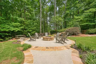 627 Apache Trail, Woodstock, GA 30189 - Photo 8