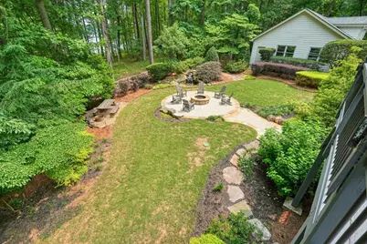 627 Apache Trail, Woodstock, GA 30189 - Photo 10