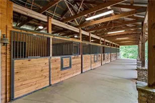 1447 Travis Smith Rd, Clarkesville, GA 30523 - Photo 8