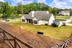 567 Storey Ln, Jefferson, GA 30549 - Photo 54