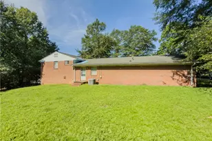 170 Huntington Ct, Athens, GA 30606 - Photo 18