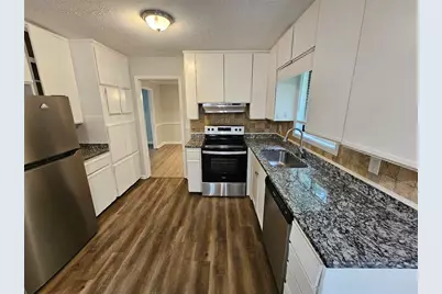 636 Raven Springs Trail, Stone Mountain, GA 30087 - Photo 10