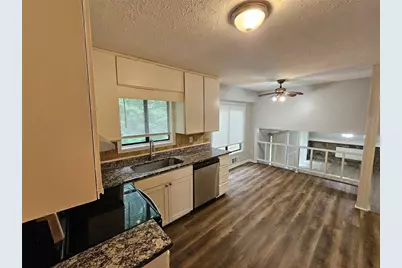 636 Raven Springs Trail, Stone Mountain, GA 30087 - Photo 6