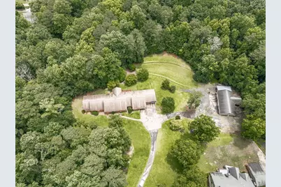 2760 Hembree Road NE, Marietta, GA 30062 - Photo 2