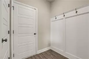 1813 Westfall Lndg, Auburn, GA 30011 - Photo 18