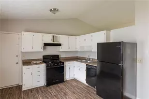 3217 Canterbury Trail, Rex, GA 30273 - Photo 10