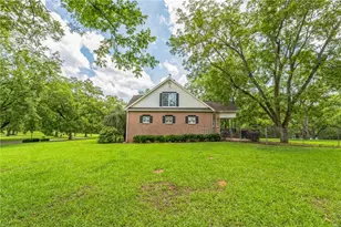 113 Heatherwood Ln, Barnesville, GA 30204 - Photo 12