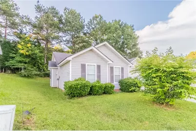 6304 Kendra Lane, Lithonia, GA 30058 - Photo 2