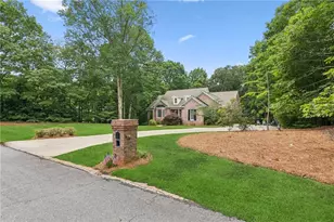 3445 Strawberry Ln, Cumming, GA 30041 - Photo 4