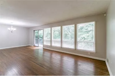 460 E Kildare Avenue NW, Atlanta, GA 30318 - Photo 8