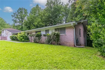 460 E Kildare Avenue NW, Atlanta, GA 30318 - Photo 2