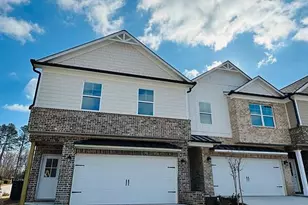 37 Creekside Cmns Dr, Hoschton, GA 30548 - Photo 1