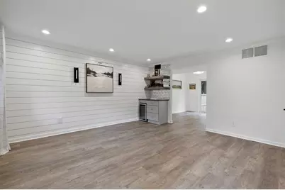 100 Biscayne Drive NW #C1, Atlanta, GA 30309 - Photo 4