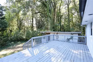 5243 Cloud St, Stone Mountain, GA 30083 - Photo 18