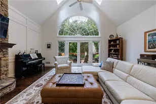 525 Avala Ct, Alpharetta, GA 30022 - Photo 10