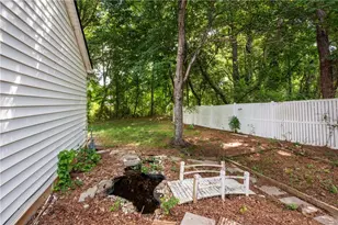 1137 Parkside Club Dr, Lawrenceville, GA 30044 - Photo 22