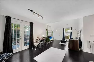 1137 Parkside Club Dr, Lawrenceville, GA 30044 - Photo 8