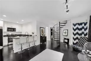 1137 Parkside Club Dr, Lawrenceville, GA 30044 - Photo 4