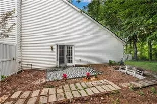 1137 Parkside Club Dr, Lawrenceville, GA 30044 - Photo 24