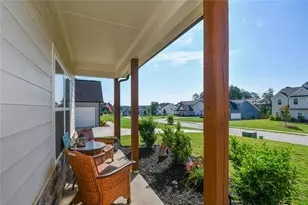 6365 Woodland Station Dr, Lula, GA 30554 - Photo 4