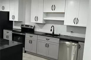 69 N Hearn Rd, Ellenwood, GA 30294 - Photo 6