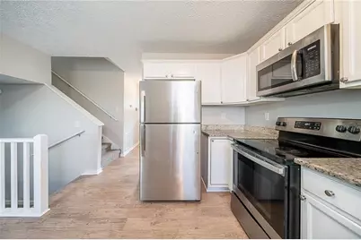 2183 Ramblewood Circle, Decatur, GA 30035 - Photo 8