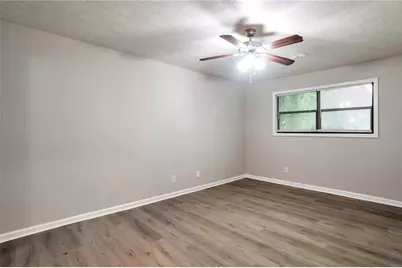 5577 Whittondale Road, Lithonia, GA 30058 - Photo 10