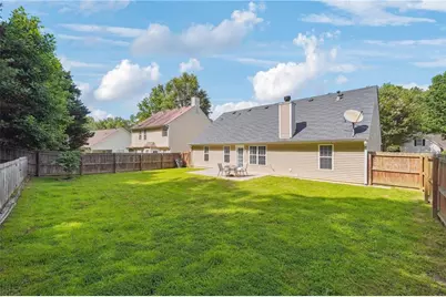 4920 Markim Forest Lane, Sugar Hill, GA 30518 - Photo 16