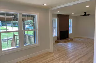 2039 Gober Ave SE, Smyrna, GA 30080 - Photo 18