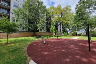 525 Parkway Dr NE, Atlanta, GA 30308 - Photo 12