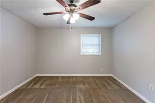 1105 Buckhurst Dr, Atlanta, GA 30349 - Photo 18