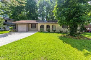 1105 Buckhurst Dr, Atlanta, GA 30349 - Photo 1