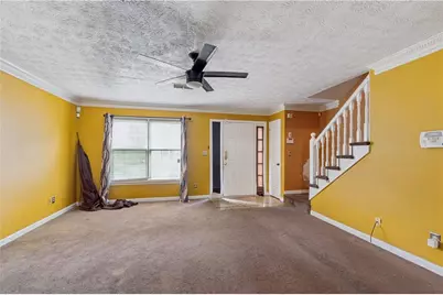 573 Hambrick Square, Stone Mountain, GA 30083 - Photo 4