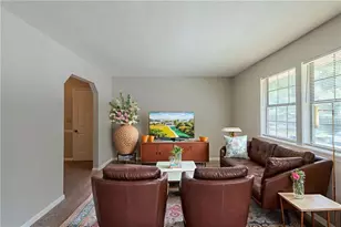 2247 Cherokee Valley Dr, Lithonia, GA 30058 - Photo 2