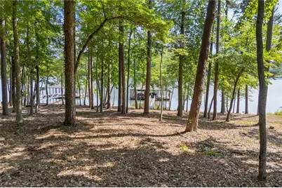 1132 N Edgewater Trail, Toccoa, GA 30577 - Photo 10